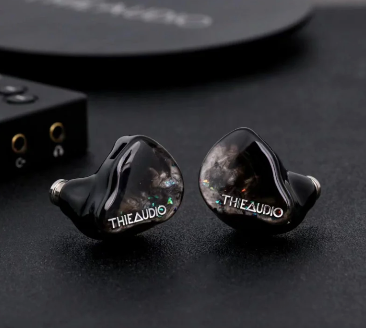 Thieaudio Monarch MK3 高端的入耳式靜電混合耳機