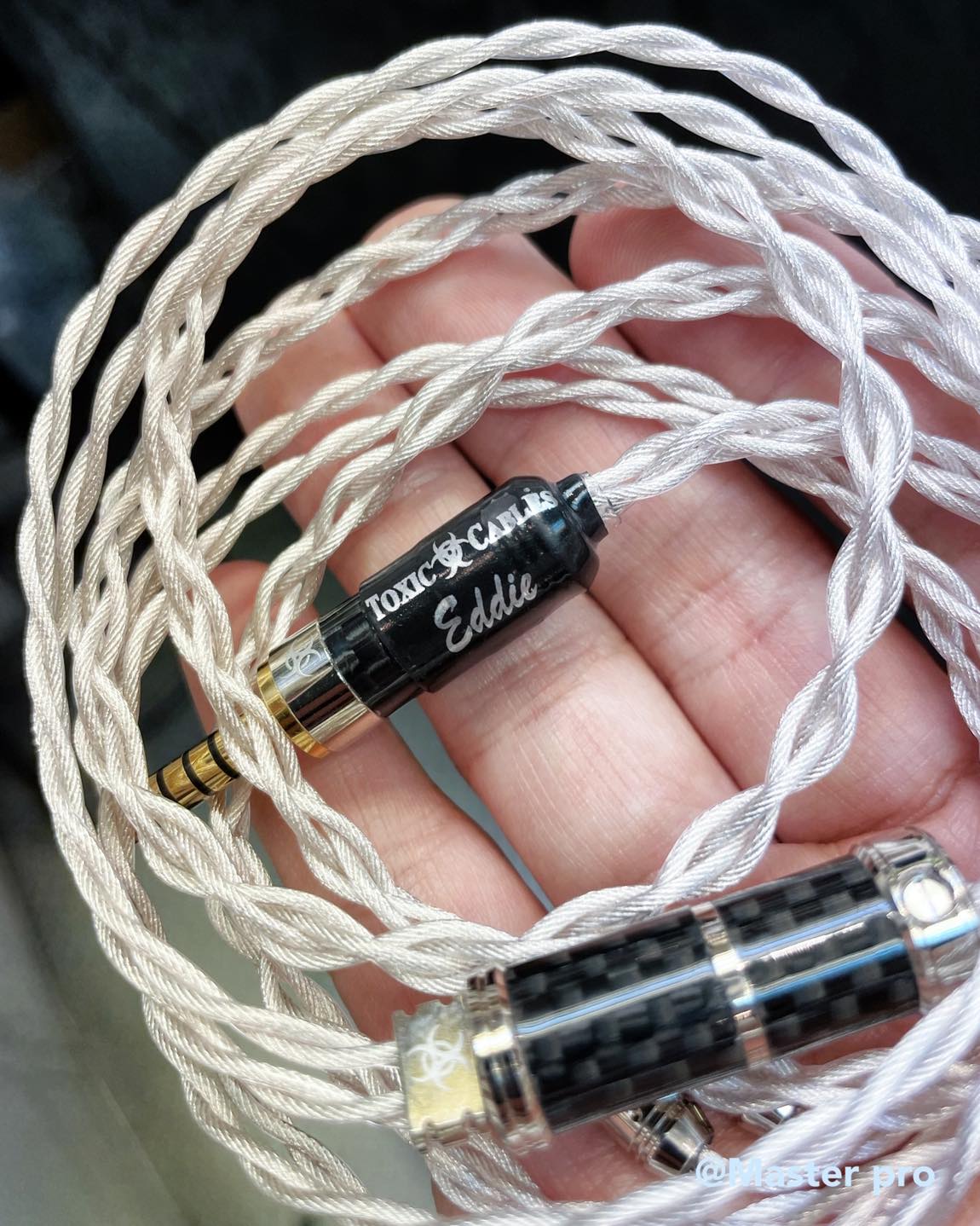 Toxic Cables Eddie 26